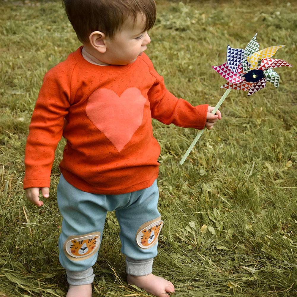 Baby long-sleeved shirt with fine eyelet embroidery 