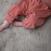 Baby pants with turn-up foot in apricot